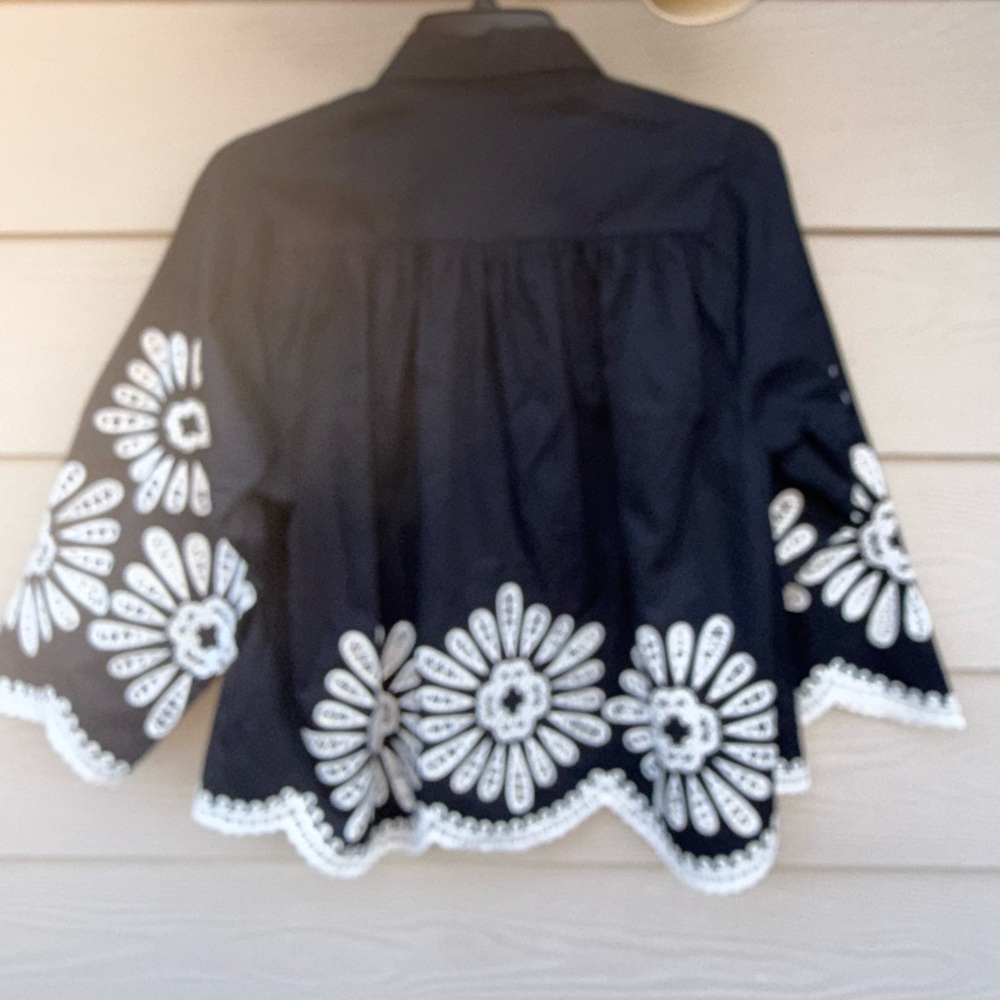 Maje
Crochet Detail Cropped Shirt - Picture 10 of 15